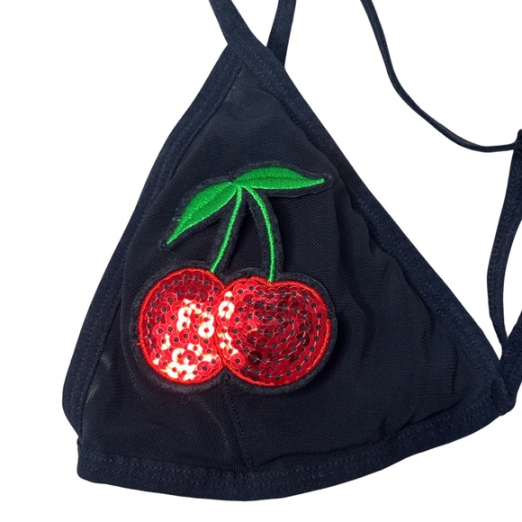 Nude and Black Mesh Bralettes with sequin detailing 🍒 & ❤️. Bundle of 2, size S - Picture 2 of 3